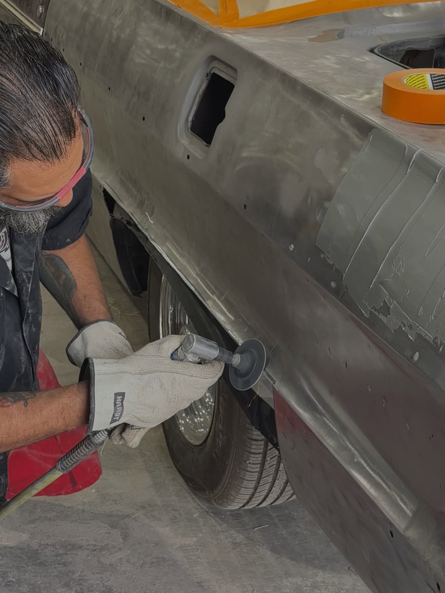 Body shop technician at work